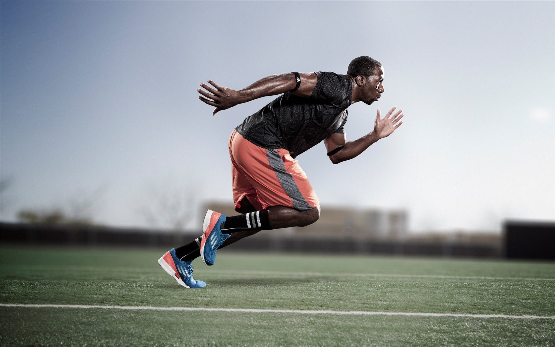 Kysports-法甲夜战激烈，精彩进球和神级扑救成为赛事焦点，法甲的比赛